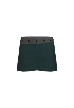 NUEVE MINI SKIRT - MOSS -Lionessfashion Shop 02 05 23 LIONESS GM MAY Ghost Mannequin MAY 065