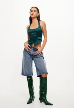 NYC HALTER TOP - GREEN PINSTRIPE -Lionessfashion Shop 04 10 23 LIONESS RESHOOTS STELLAVIDS RESHOOTS 133