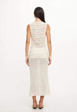 OLSEN VEST - CREAM -Lionessfashion Shop 04 10 23 LIONESS RESHOOTS STELLAVIDS RESHOOTS 191