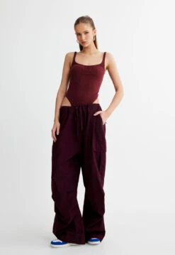 JE TAIME BODYSUIT - BURGUNDY -Lionessfashion Shop 10 05 23 LIONESS eCOMM SERENA ReShoots Immediate 071