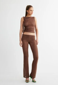 AMELIE PANT - CHESTNUT -Lionessfashion Shop 10 05 23 LIONESS eCOMM SERENA ReShoots Immediate 497