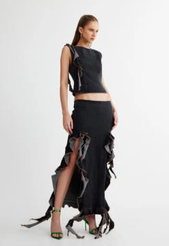 RENDEZVOUS SKIRT - CHARCOAL -Lionessfashion Shop 10 05 23 LIONESS eCOMM SERENA ReShoots Immediate 519copy 5170631b a708 4b17 b3ca e31b66dc981e