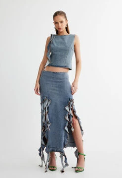 RENDEZVOUS TOP - FADED DENIM -Lionessfashion Shop 10 05 23 LIONESS eCOMM SERENA ReShoots Immediate 555