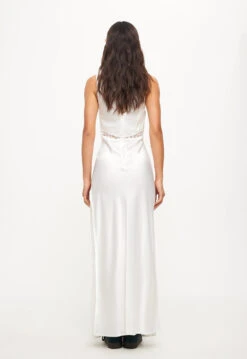 DAKOTA MAXI - PORCELAIN -Lionessfashion Shop 12 07 23 LIONESS eCOMM ReSHOOTS Robbie RESHOOTS 064