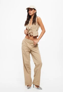 ALLURE PANT - TAUPE -Lionessfashion Shop 15 05 23 LIONESS eCOMM JUNE JUNE 160 c7c41337 4432 401c bb87 4ebf83477789