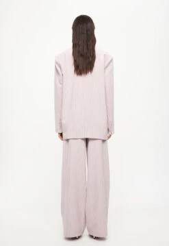 NYC BLAZER - PINK PINSTRIPE -Lionessfashion Shop 24 05 23 LIONESS ReShoots Roberta Reshoots 455