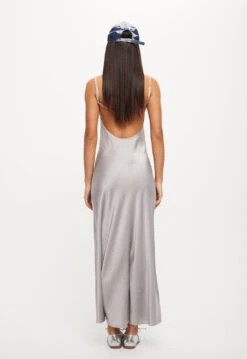 JULIETTE SATIN DRESS - CLOUD -Lionessfashion Shop 25 08 23 LIONESS ReShoots RESHOOTS 266