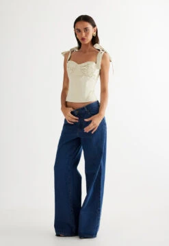 BALLERINA BUSTIER - BEIGE -Lionessfashion Shop 27 03 23 LIONESS ReShoots Roberta RESHOOTS 1029