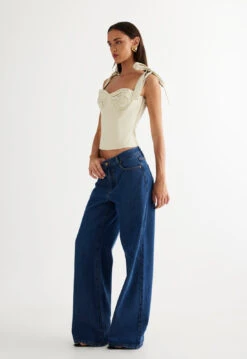 BALLERINA BUSTIER - BEIGE -Lionessfashion Shop 27 03 23 LIONESS ReShoots Roberta RESHOOTS 1045