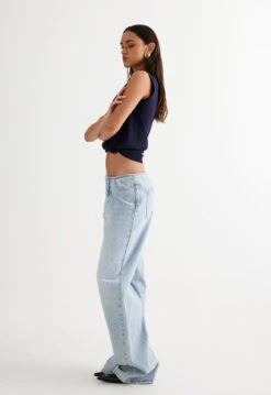 PRACTICAL MAGIC JEAN - BLUE DENIM -Lionessfashion Shop 27 03 23 LIONESS ReShoots Roberta RESHOOTS 822