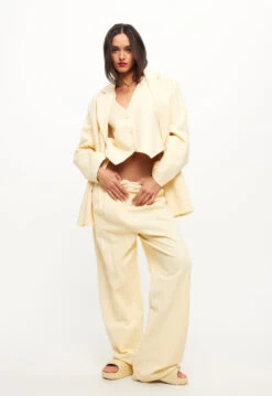 LEO BLAZER - BUTTER -Lionessfashion Shop LT730 3 2308 BUTTER LB488 3 2308 BUTTER LC160 12 2308 BUTTER 9jpg