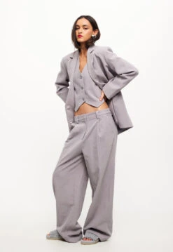 LEO BLAZER - RHODE -Lionessfashion Shop LT730 3 2308 RHODE LB488 3 2308 RHODE LC160 12 2308 RHODE 9jpg