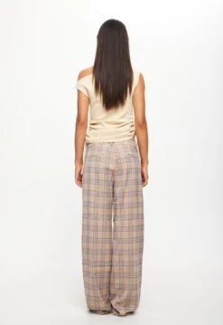 BOND CHECK PANT - CREAM -Lionessfashion Shop LT901 2309 LB663 2309 CREAM 13 e9713c694b5a42378d29c49dae38de27jpg 02dc4ceb 0e0e 4177 af44 4f1db985a0d5