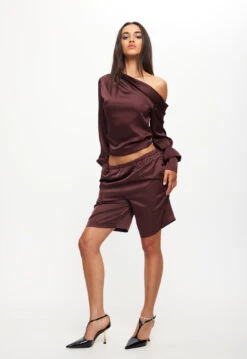DAYDREAM OFF SHOULDER TOP - GARNET -Lionessfashion Shop LT917 2309 GARNET LB646 2309 GARNET 4jpg 013ff636 4fe9 4340 a3e6 bc2a0e400964