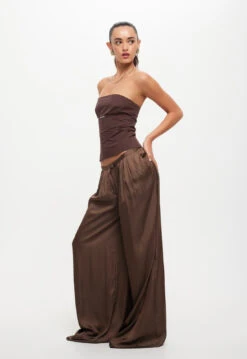 ALLURE STRAPLESS TOP - CHOCOLATE -Lionessfashion Shop LT937 2310 LB671 2310 CHOCOLATE 10jpg